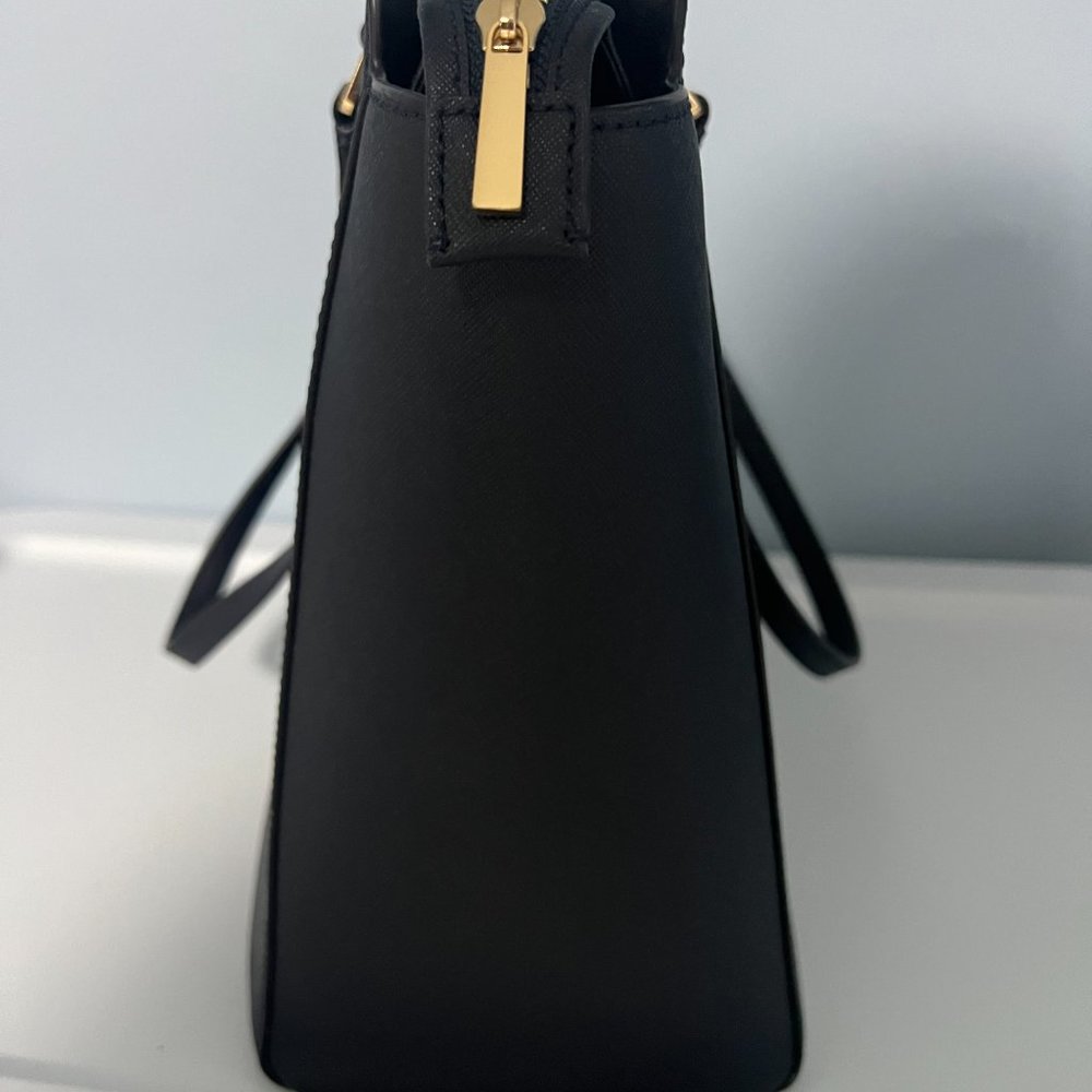 Tory Burch Emerson Tote - Navy Blue w/ Gold Hardware - Picture 2 of 7